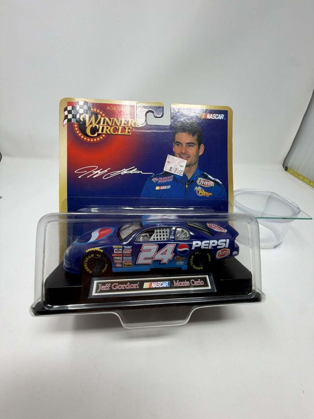 1998 Winner's Circle Jeff Gordon #24 Pepsi Chevrolet Monte Carlo 1:64 Scale Diec